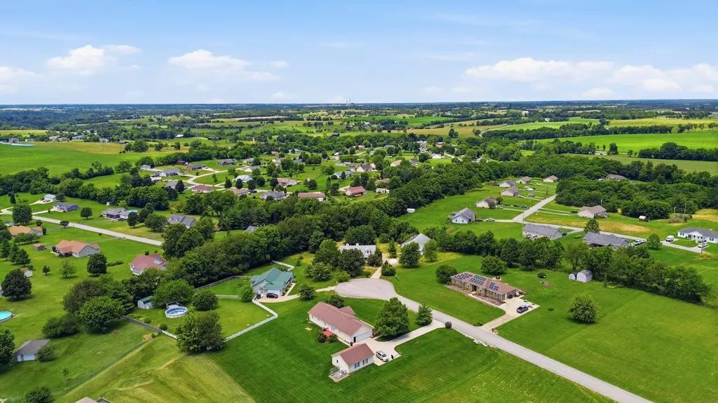 130 Kay Avenue Lancaster KY 40444