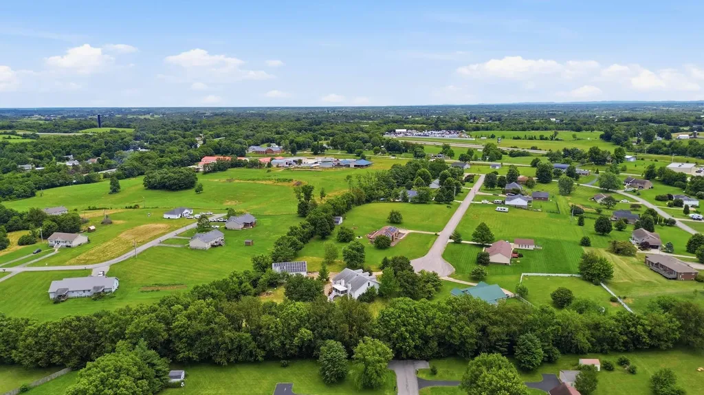 130 Kay Avenue Lancaster KY 40444