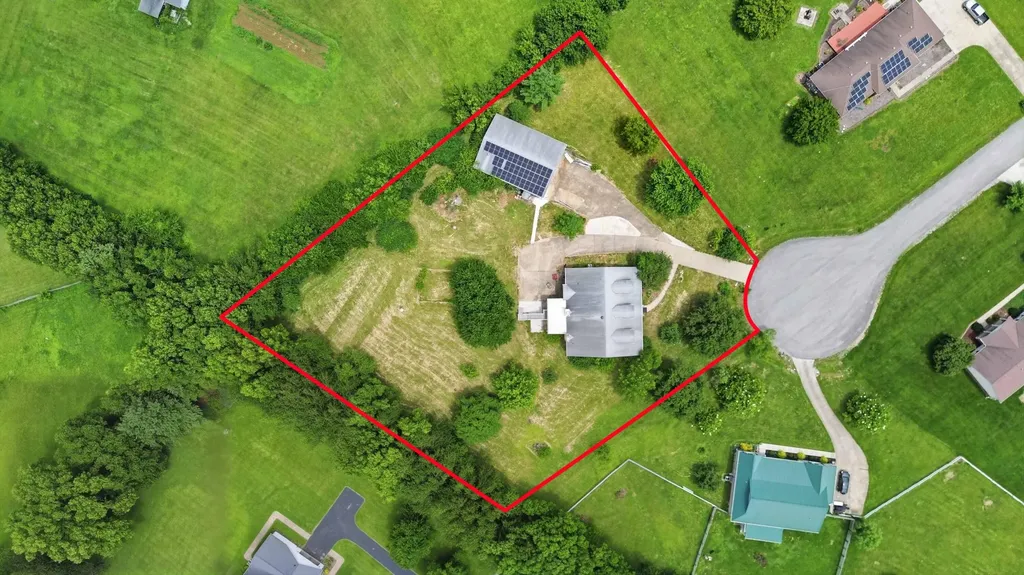 130 Kay Avenue Lancaster KY 40444