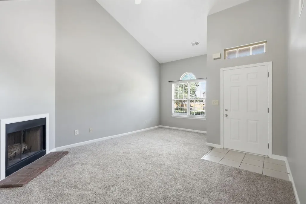 2629 Michelle Park Lexington KY 40511