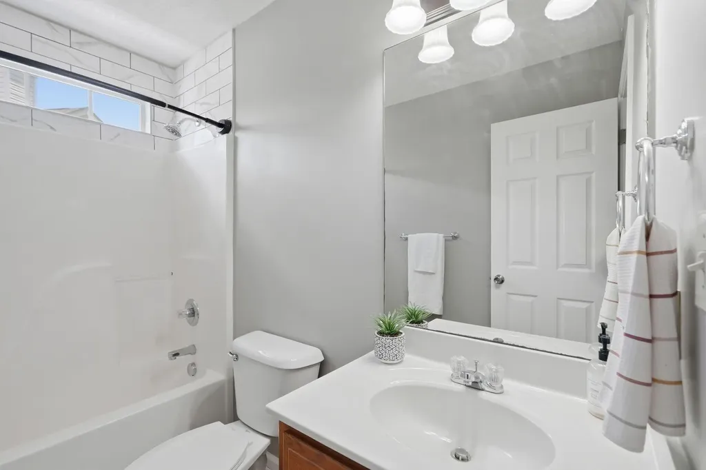 2629 Michelle Park Lexington KY 40511