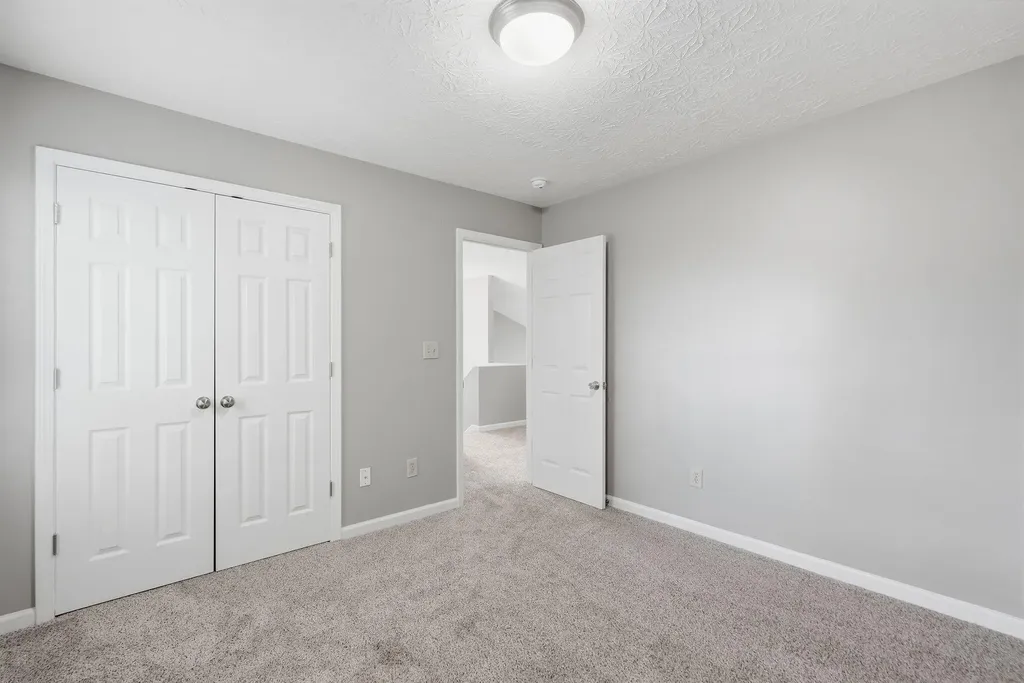 2629 Michelle Park Lexington KY 40511