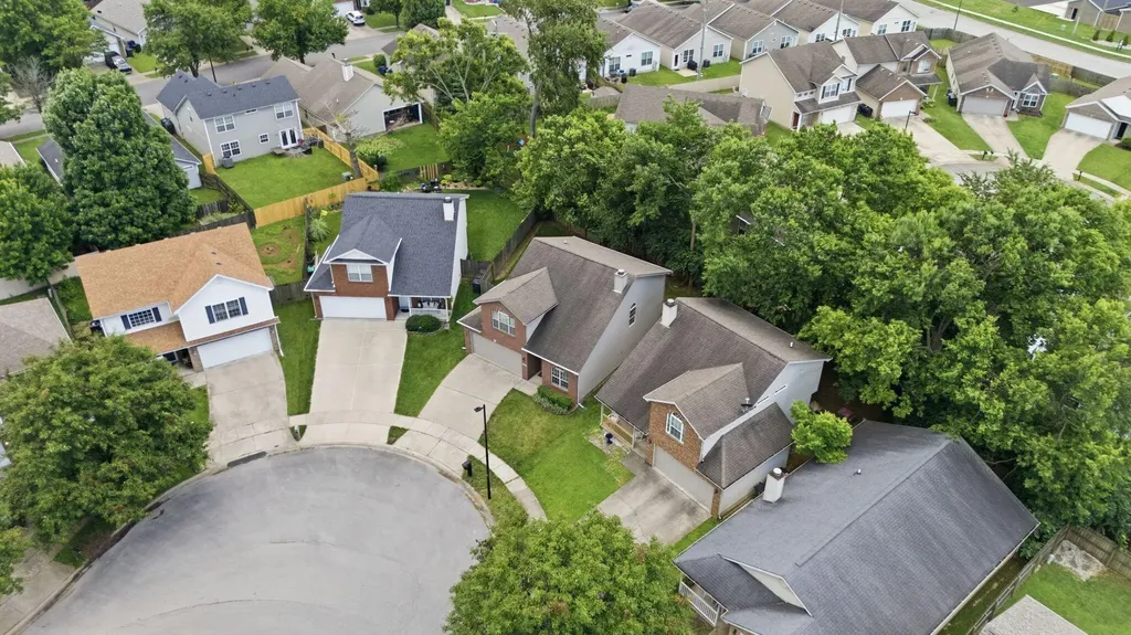 2629 Michelle Park Lexington KY 40511