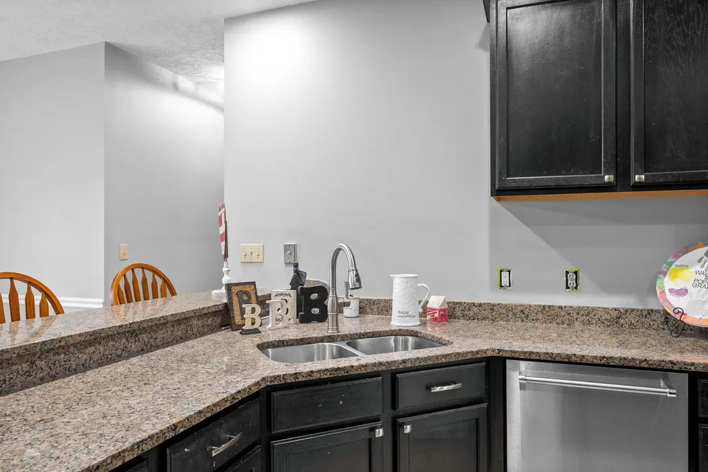 2350 Flat Lick Lane Herndon KY 42236