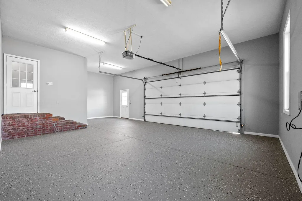 2350 Flat Lick Lane Herndon KY 42236