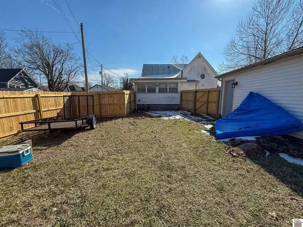 1415 Harrison Street Paducah KY 42001