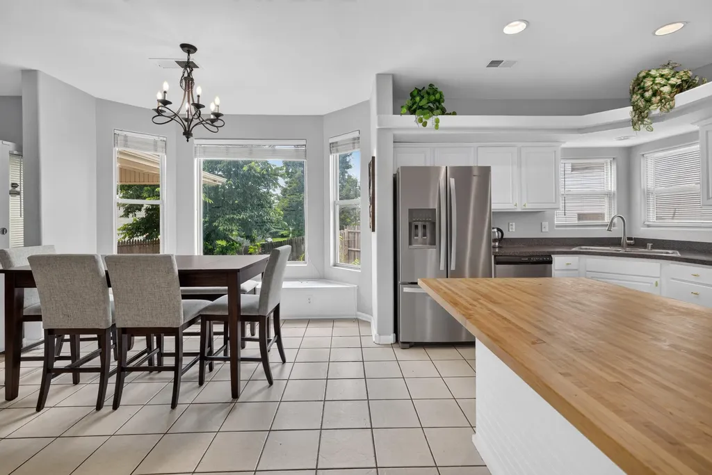 2637 Whiteberry Drive Lexington KY 40511
