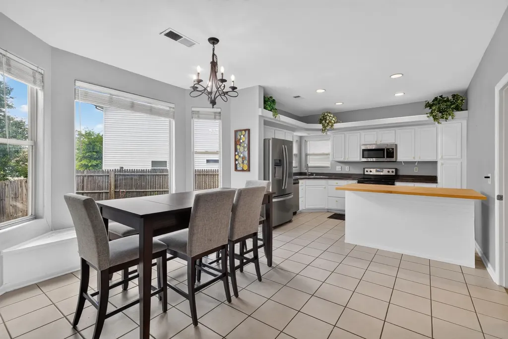 2637 Whiteberry Drive Lexington KY 40511