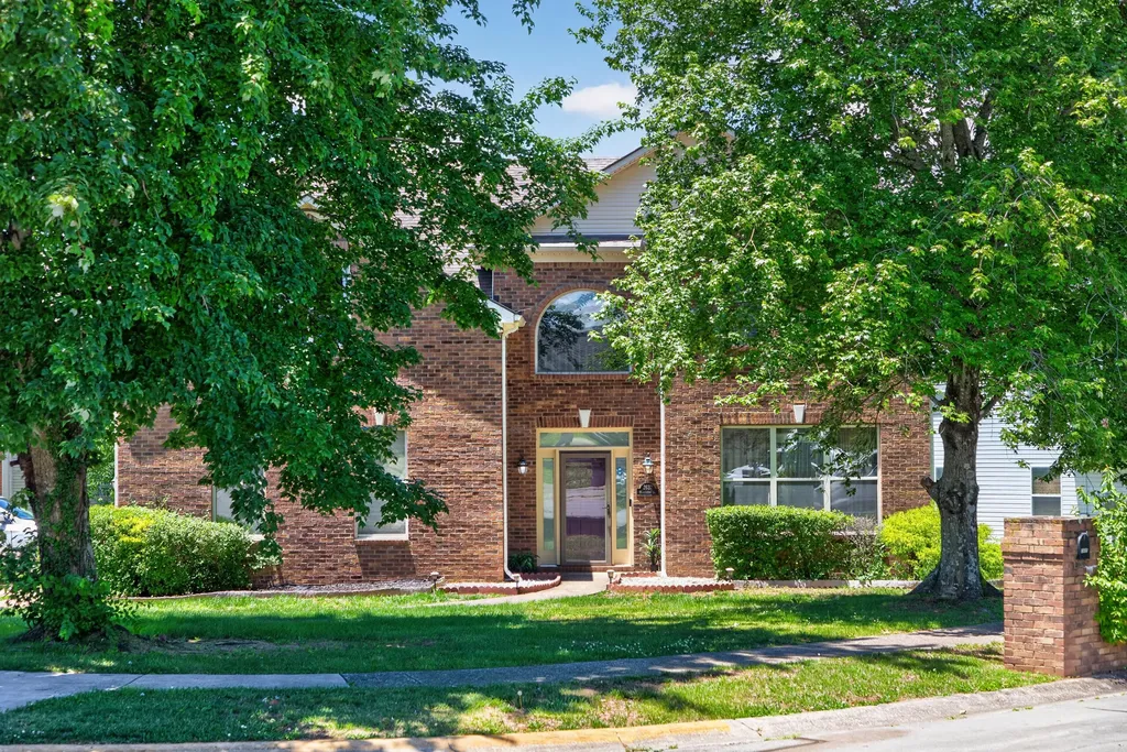 2637 Whiteberry Drive Lexington KY 40511
