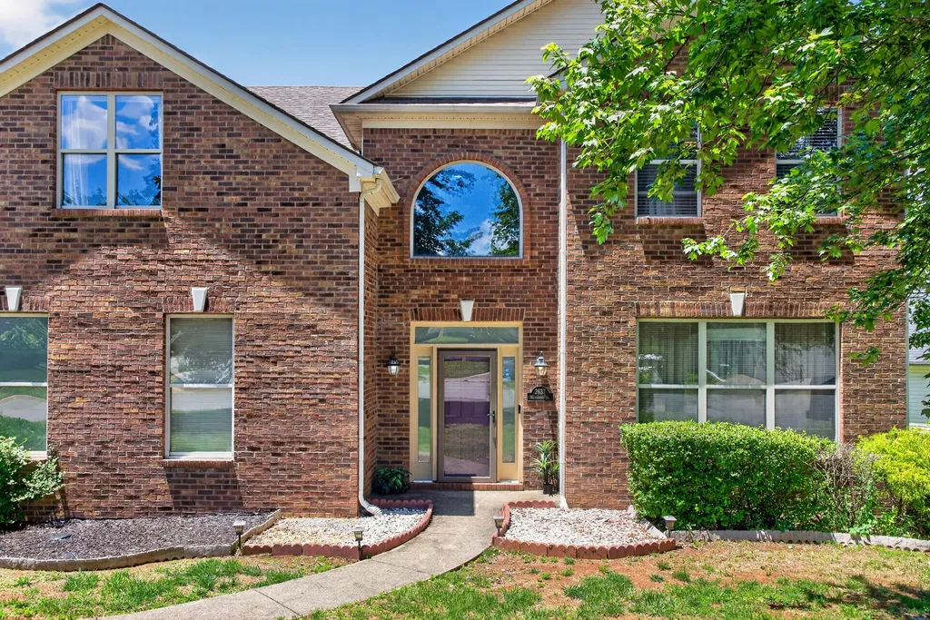 2637 Whiteberry Drive Lexington KY 40511