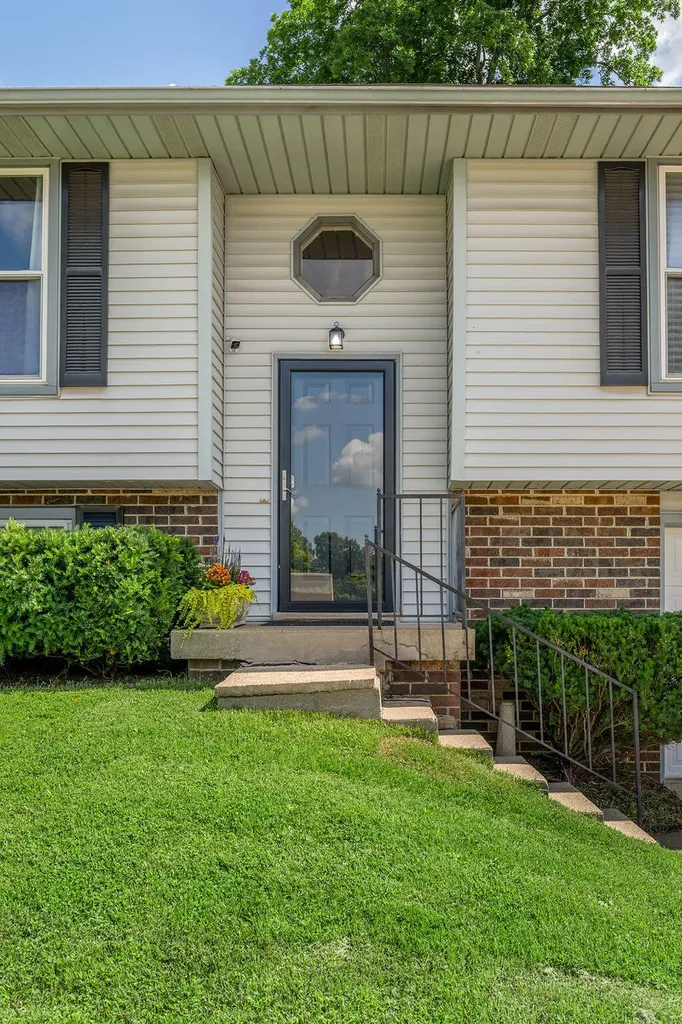 313 Fox Harbour Drive Lexington KY 40517