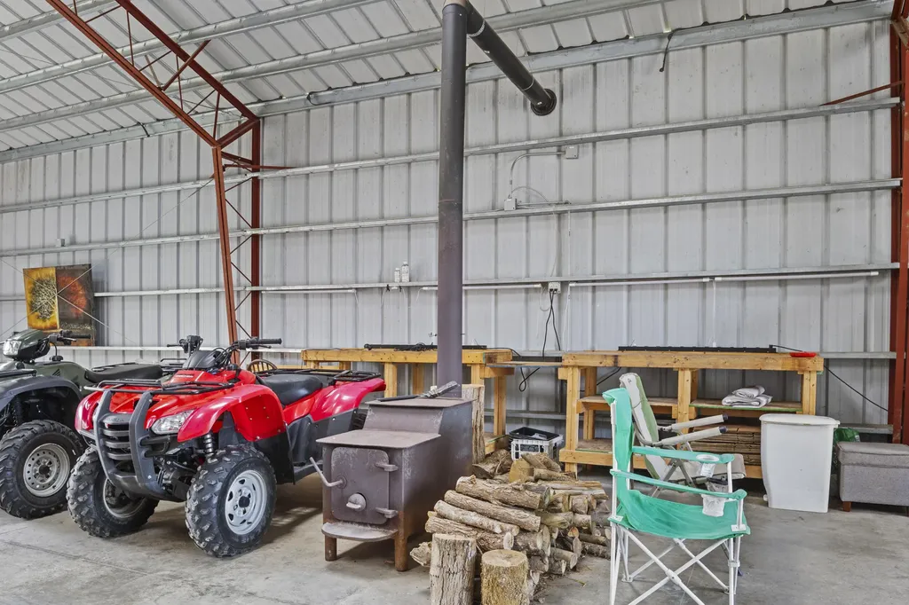 1191 Horns River Road Irvine KY 40336