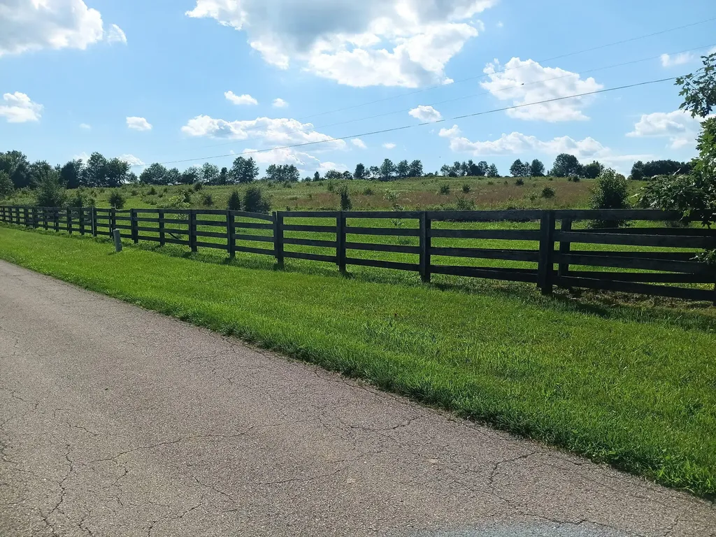 435 Stone Road Paris KY 40361