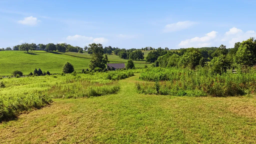435 Stone Road Paris KY 40361