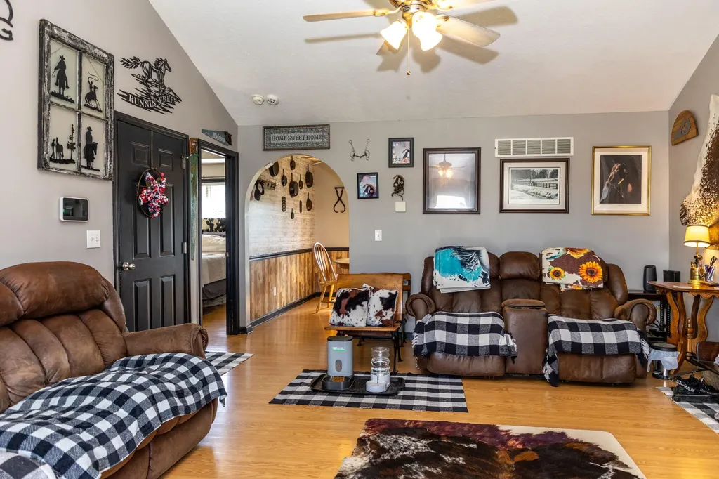 1013 Alexandria Drive Lawrenceburg KY 40342