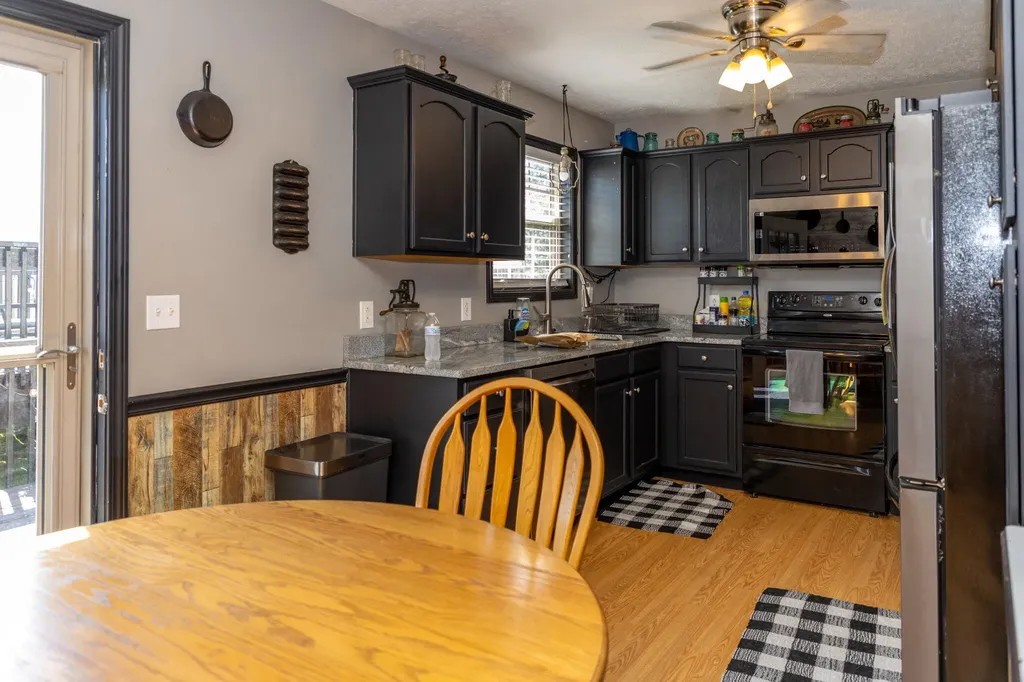 1013 Alexandria Drive Lawrenceburg KY 40342