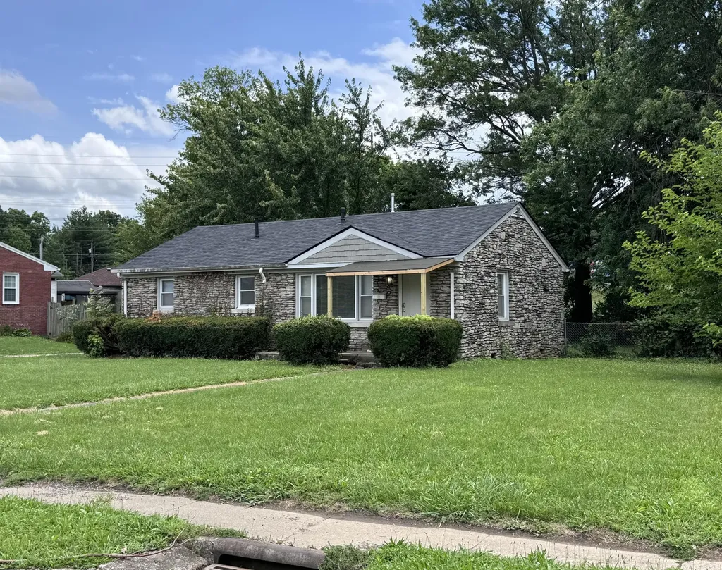 2230 Circle Drive Lexington KY 40505