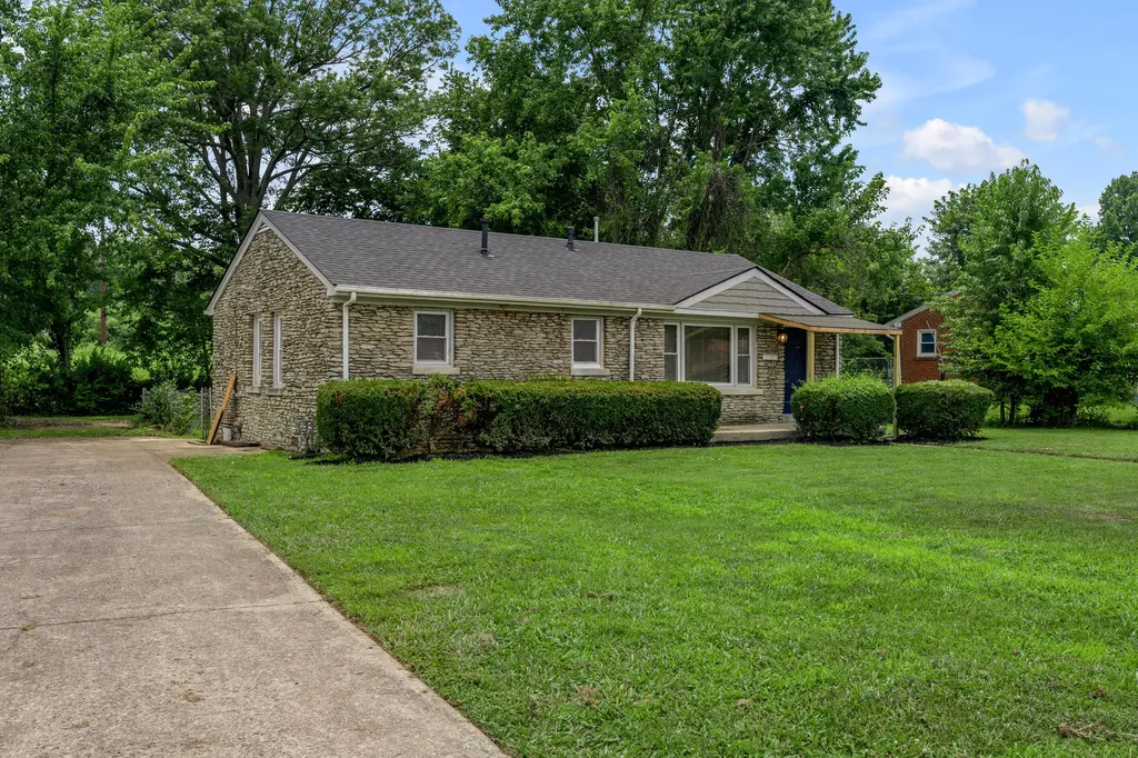 2230 Circle Drive Lexington KY 40505