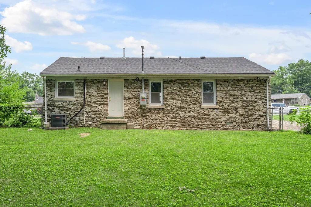 2230 Circle Drive Lexington KY 40505