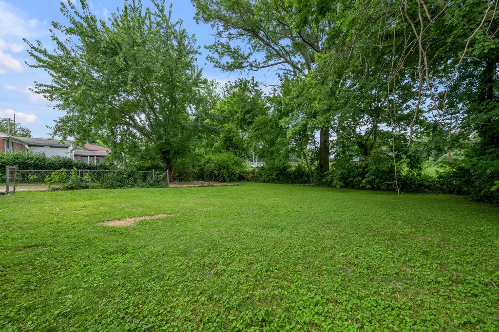 2230 Circle Drive Lexington KY 40505