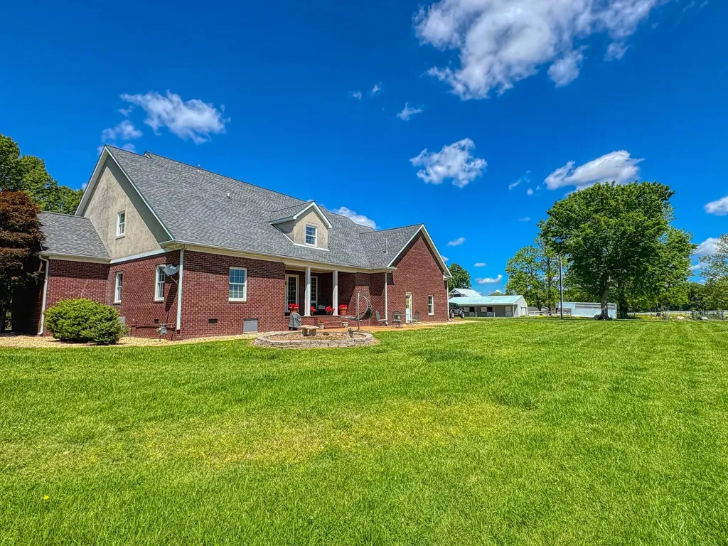 730 Rob Mason Road Murray KY 42071
