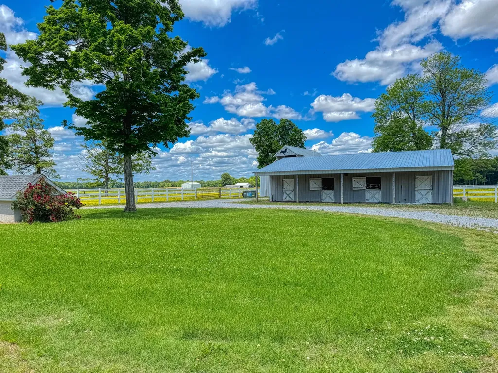 730 Rob Mason Road Murray KY 42071