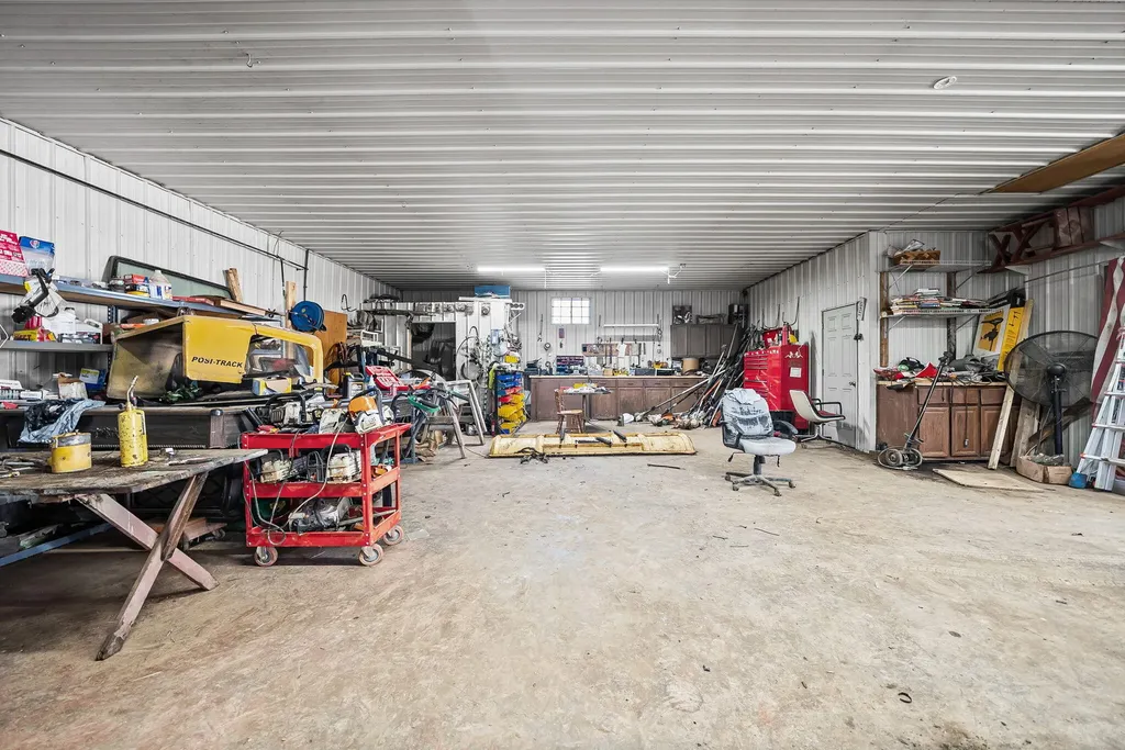 243 Mitch Lane Hopkinsville KY 42240