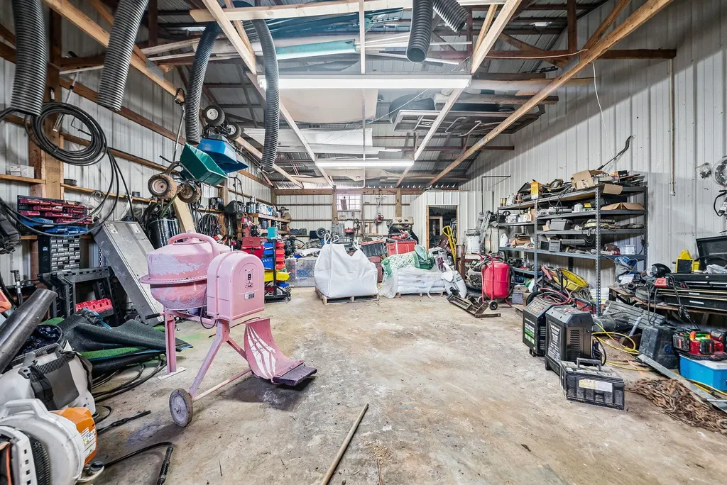 243 Mitch Lane Hopkinsville KY 42240