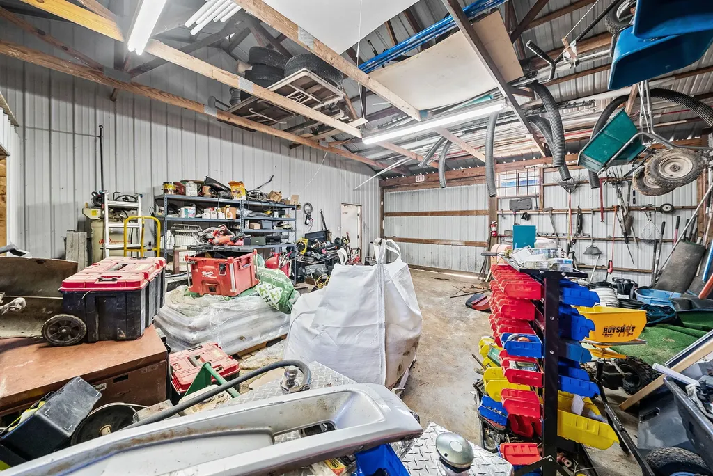 243 Mitch Lane Hopkinsville KY 42240
