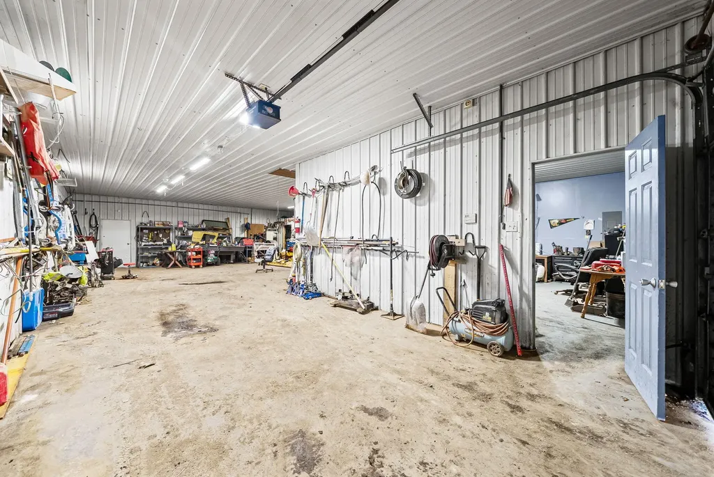 243 Mitch Lane Hopkinsville KY 42240