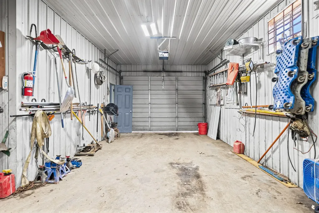 243 Mitch Lane Hopkinsville KY 42240