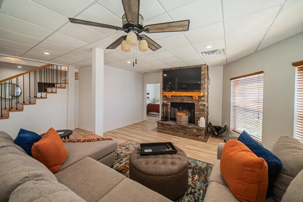 171 Chelsea Road Eddyville KY 42038