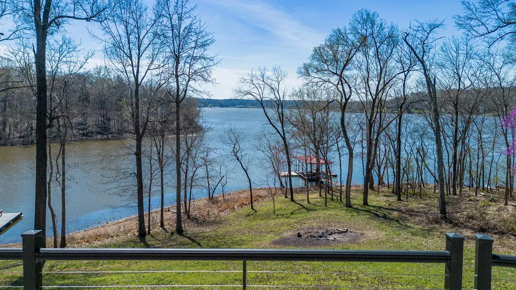 171 Chelsea Road Eddyville KY 42038