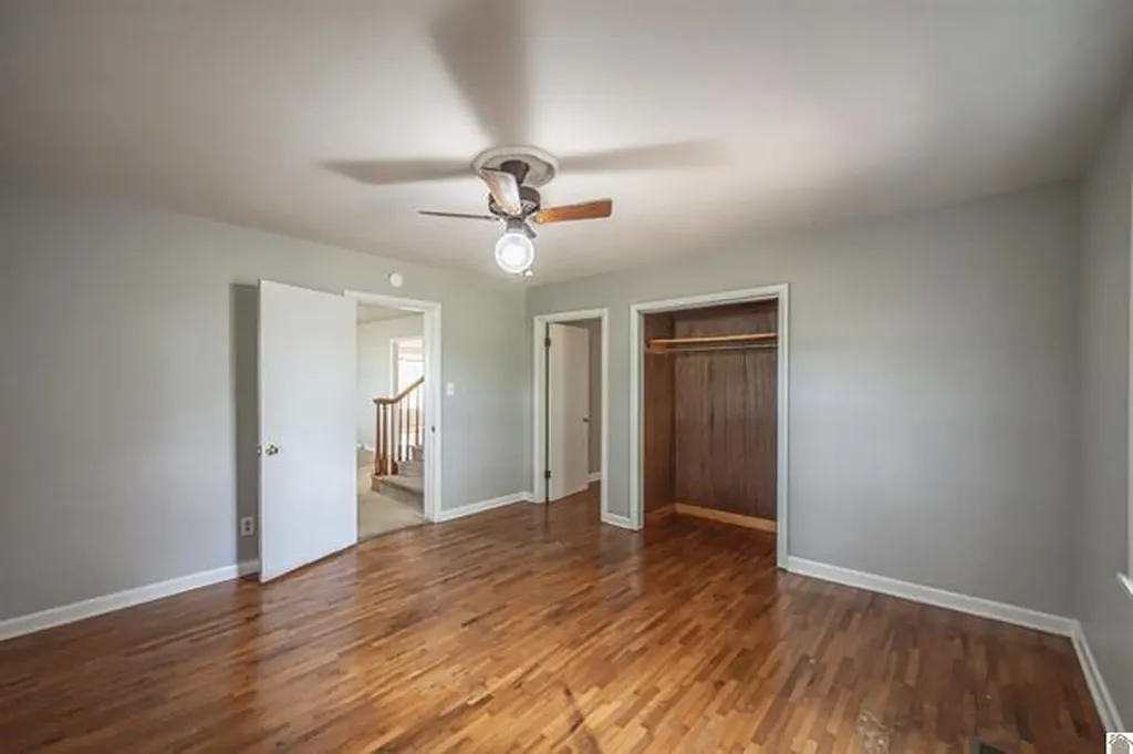 893 Peach Orchard Road Murray KY 42071
