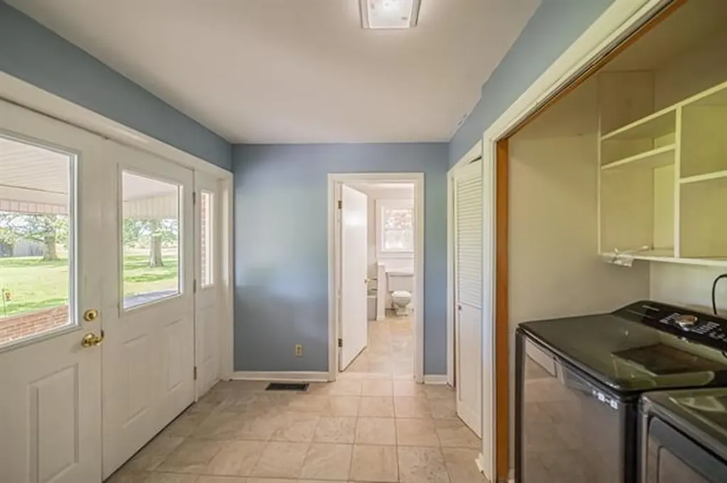 893 Peach Orchard Road Murray KY 42071