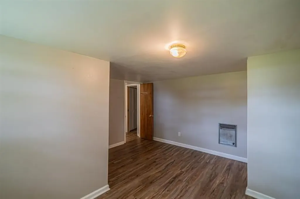 893 Peach Orchard Road Murray KY 42071