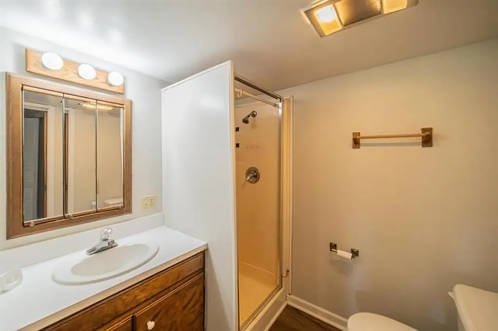 893 Peach Orchard Road Murray KY 42071