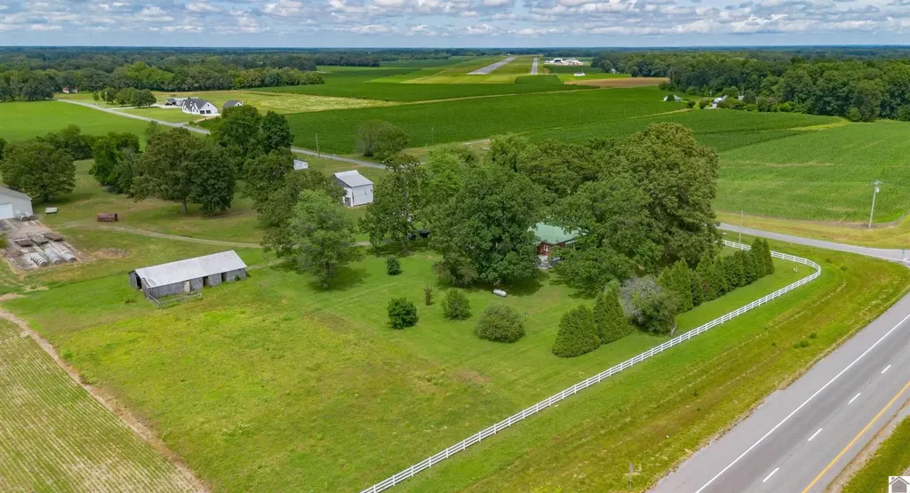 893 Peach Orchard Road Murray KY 42071