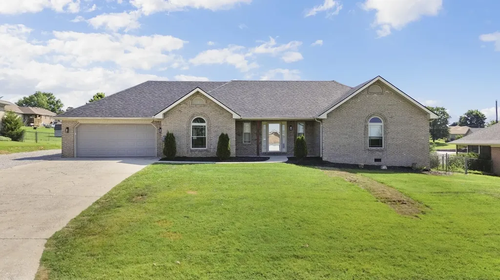 799 Hidden Loop Drive Somerset KY 42503