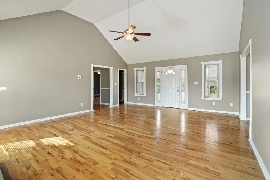 799 Hidden Loop Drive Somerset KY 42503