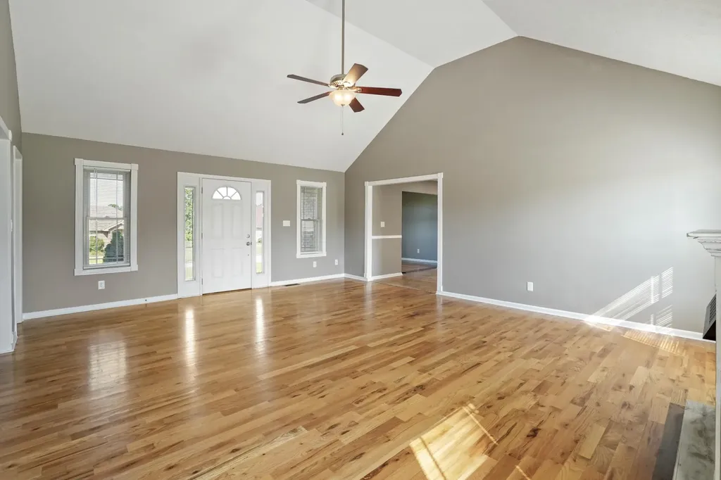 799 Hidden Loop Drive Somerset KY 42503