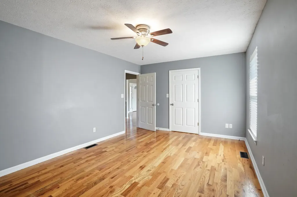 799 Hidden Loop Drive Somerset KY 42503