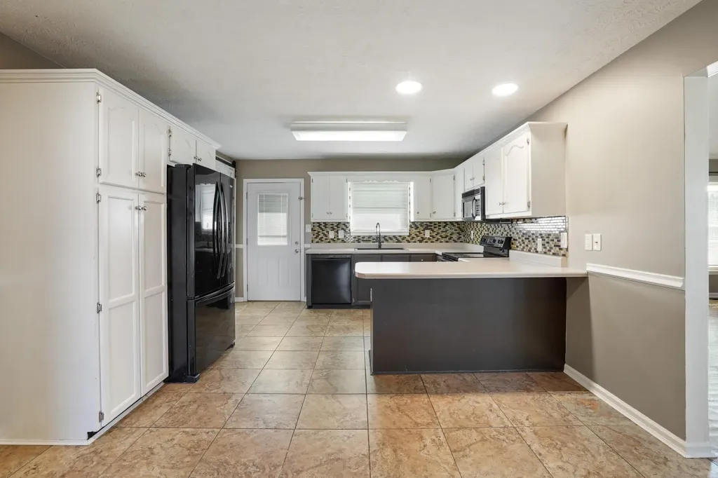 799 Hidden Loop Drive Somerset KY 42503