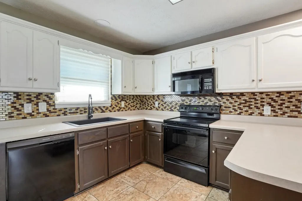 799 Hidden Loop Drive Somerset KY 42503