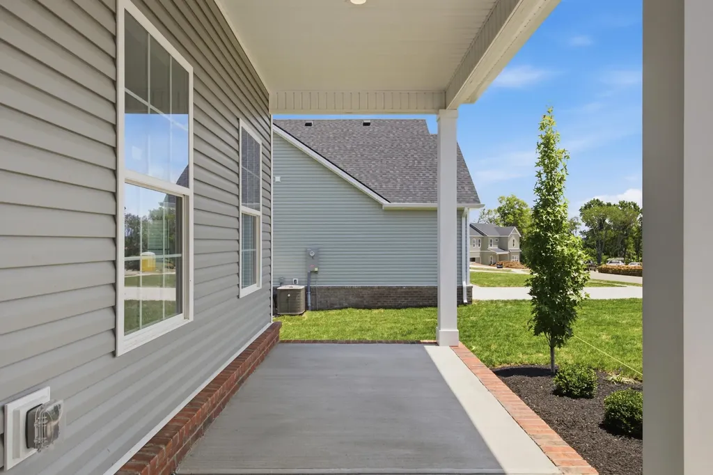 432 Krauss Drive Nicholasville KY 40356