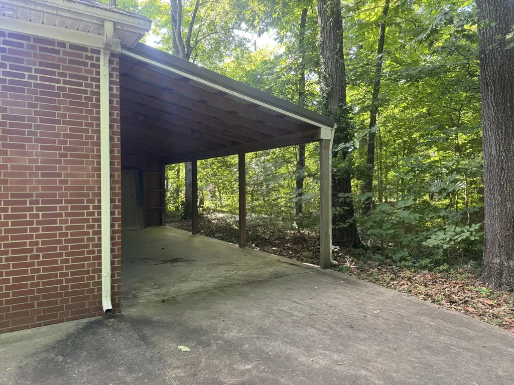 1106 Poplar Street Murray KY 42071