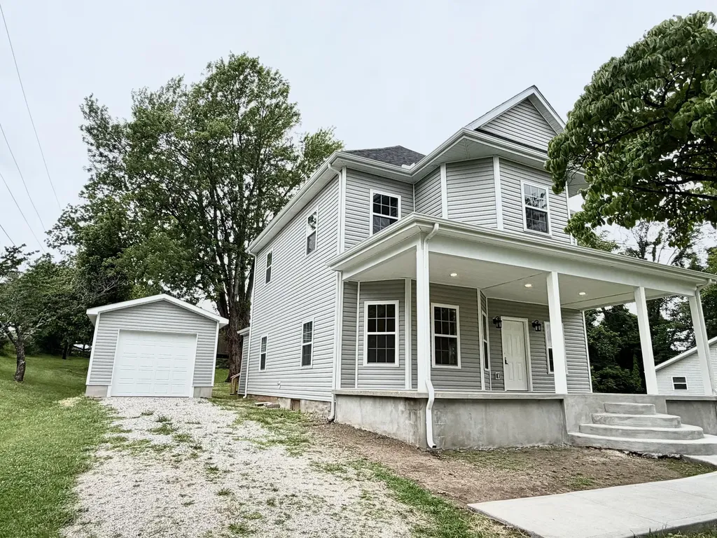 315 Garrett Street Ferguson KY 42533