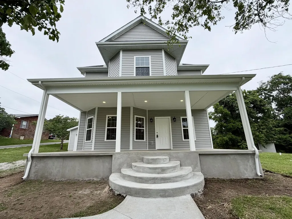 315 Garrett Street Ferguson KY 42533