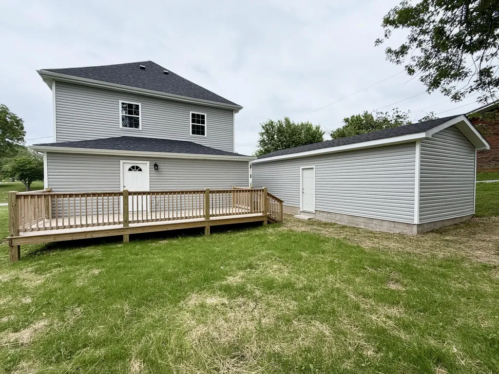 315 Garrett Street Ferguson KY 42533