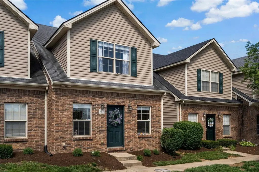 1117 Oatlands Park Lexington KY 40509
